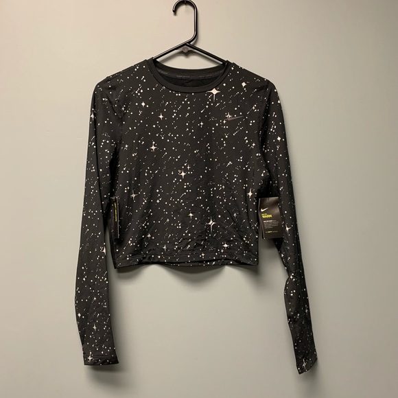 Nike Tops - Nike Pro Warm Starry Night Crop Training Top